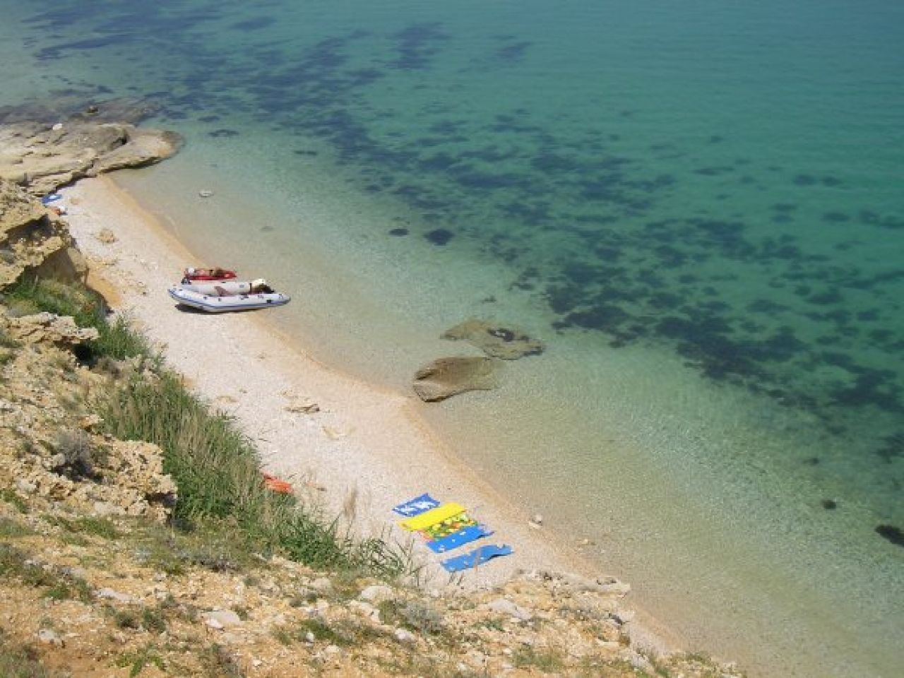 Uspostava reda na plažama na području Općine Tisno
