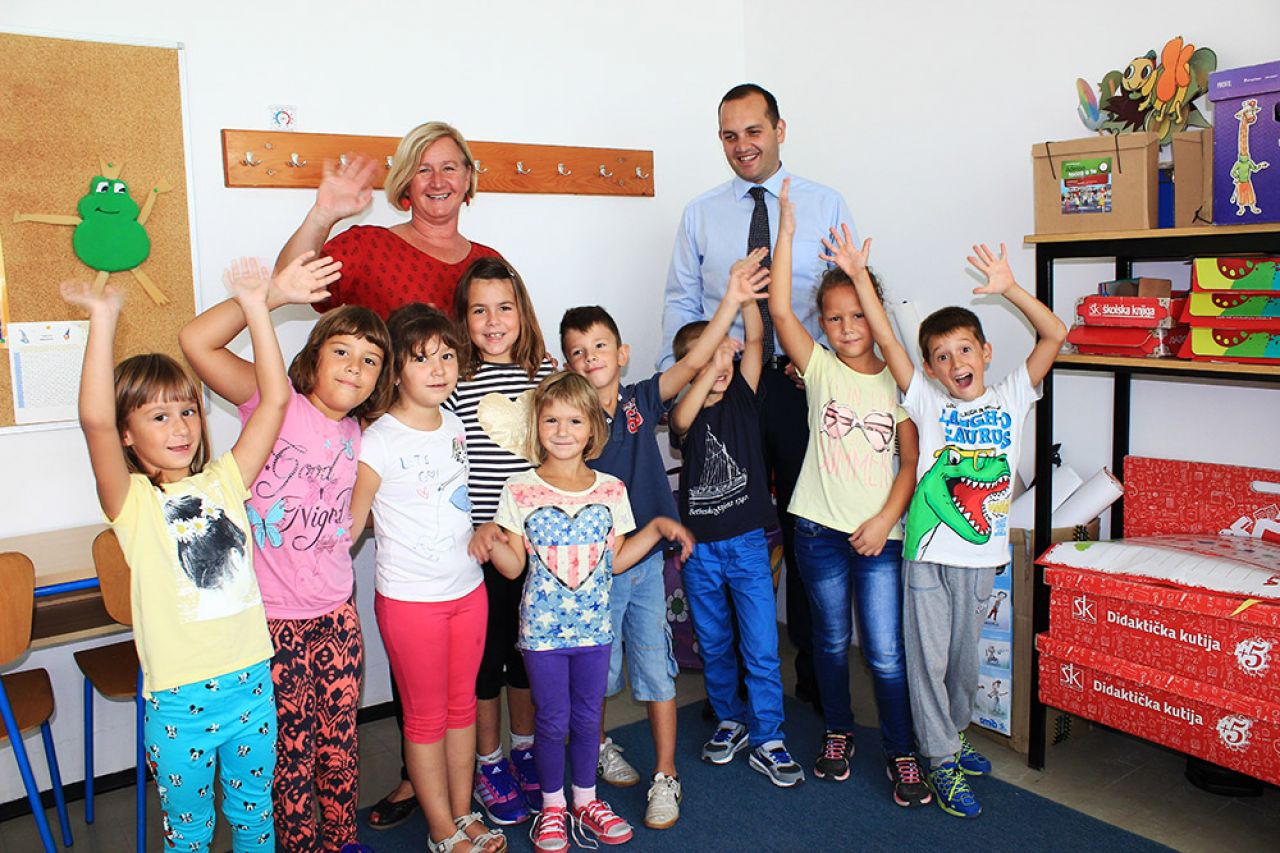 Darovi dobrodošlice za prvašiće u školama na području Općine Tisno 