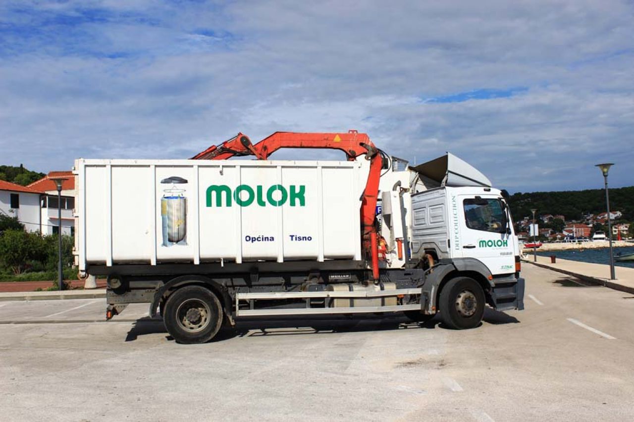 JEŽINAC d.o.o. OBAVIJEST o dostavi spremnika za otpad 