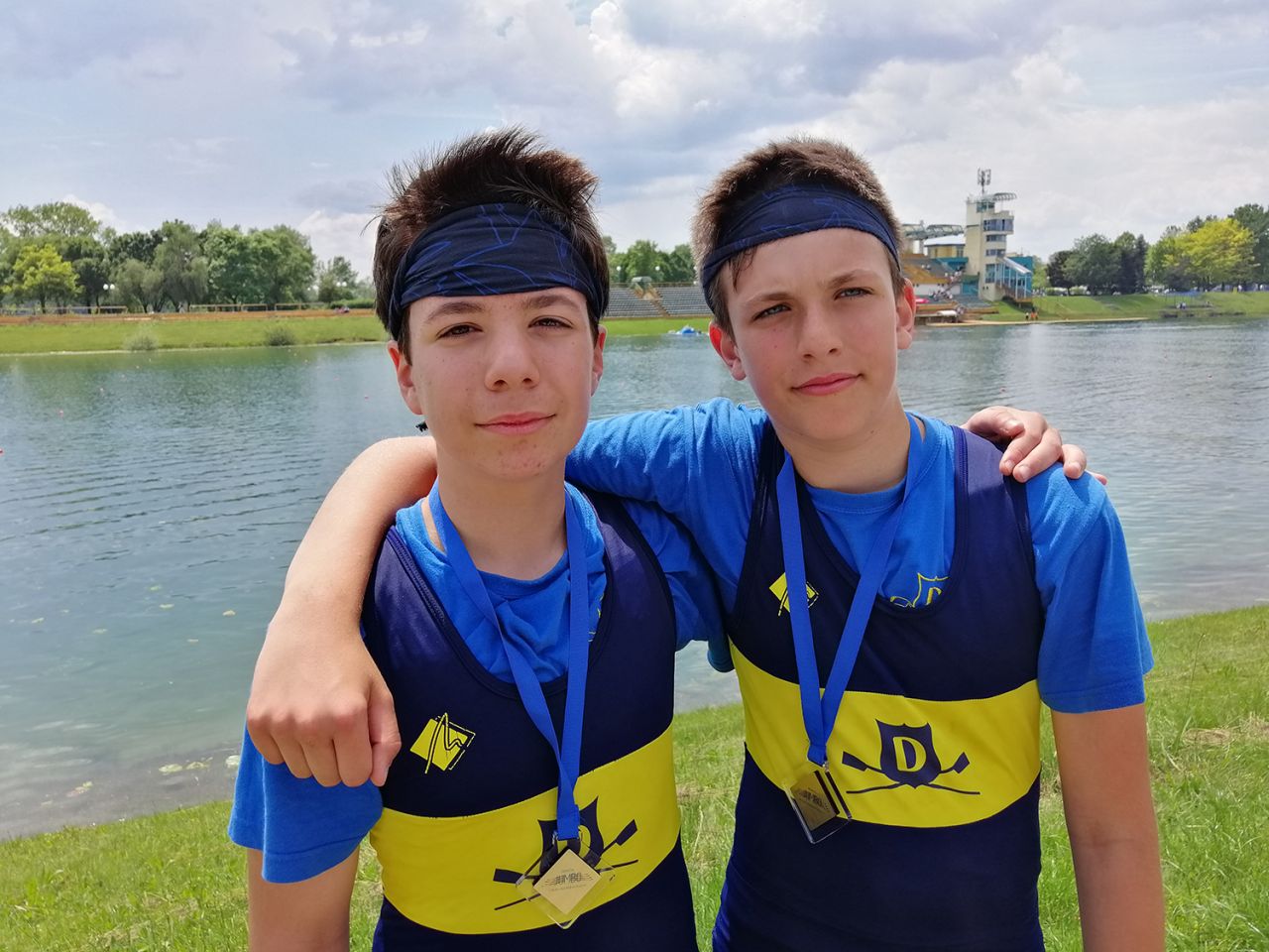 Nove medalje Dupinima 