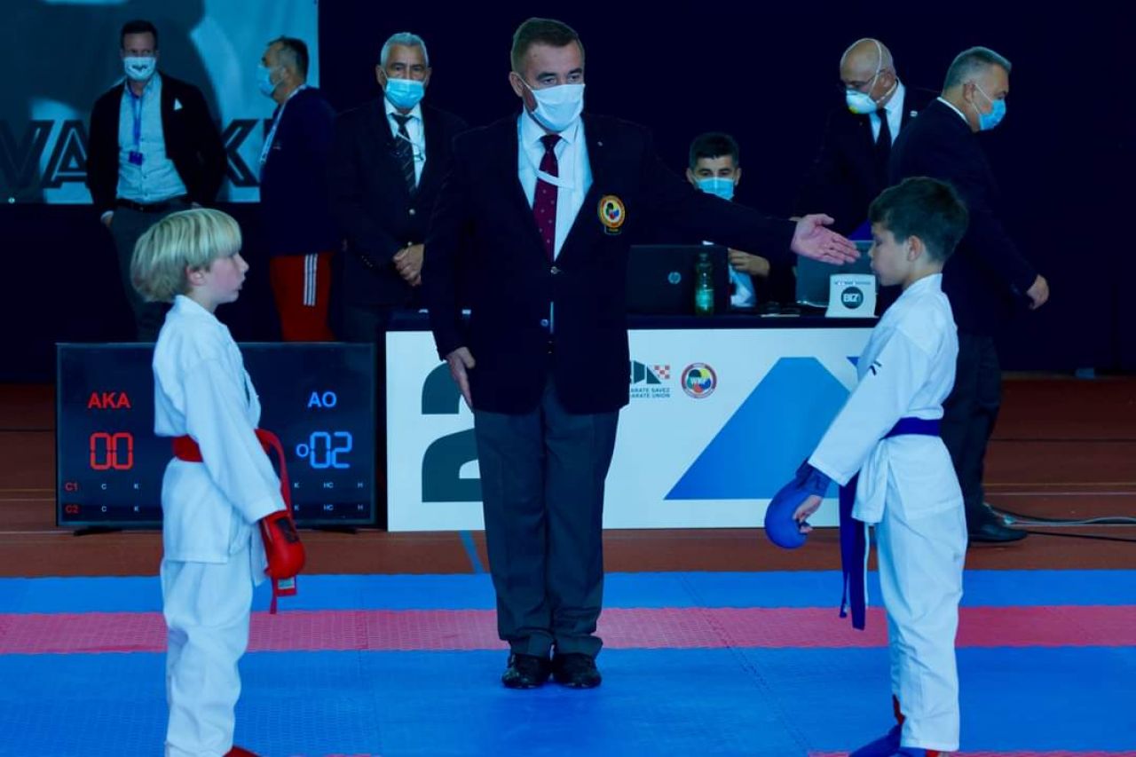 Nove medalje za članove karate škole Tisno 