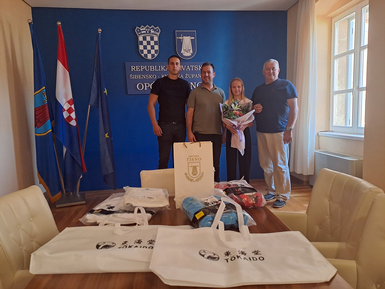 Lili Klarin na prijemu kod općinskog načelnika Kristijana Jareba